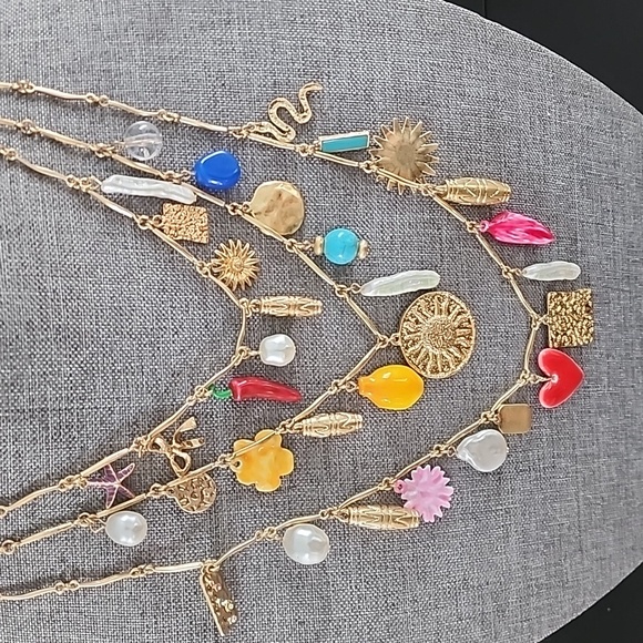 ZARA 3 Pack of Charm Necklaces - Picture 12 of 16